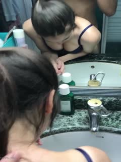 999国产一级婬片AAA片AV,蜜桃人妻无码AV天堂三区,淫荡情侣厕所浴台站立后入抽插 气氛很不错. 999国产一级婬片AAA片AV,蜜桃人妻无码AV天堂三区,淫荡情侣厕所浴台站立后入抽插 气氛很不错.