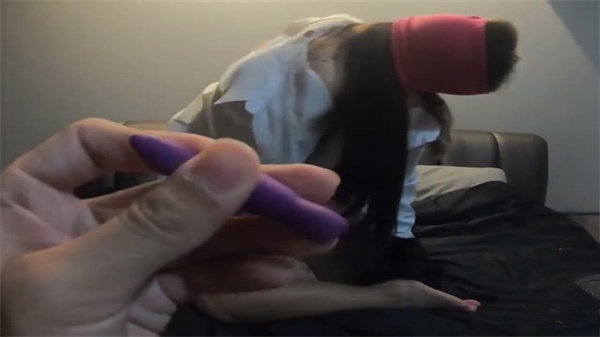 爽到喷水(H)小说,掀起衣服含着奶头H,Production猛男性福生活记各色嫩妹母狗群P淫乱1 爽到喷水(H)小说,掀起衣服含着奶头H,Production猛男性福生活记各色嫩妹母狗群P淫乱1